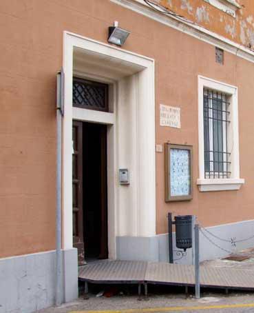Slitta per i lavori ancora in corso il trasloco della biblioteca 