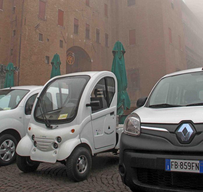 Auto elettriche nelle Ztl Si scatena subito la bagarre 