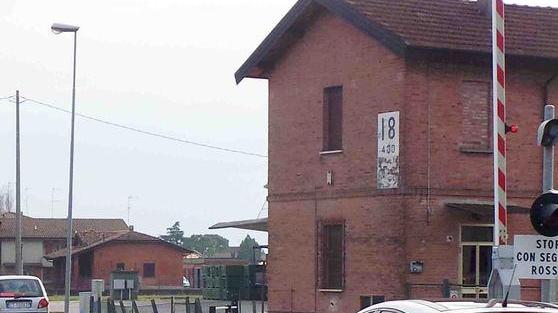Accordo per eliminare il passaggio a livello