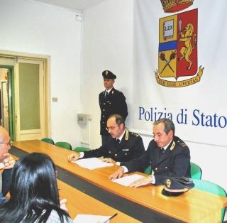 La conferenza stampa della Polizia in Questura a Massa