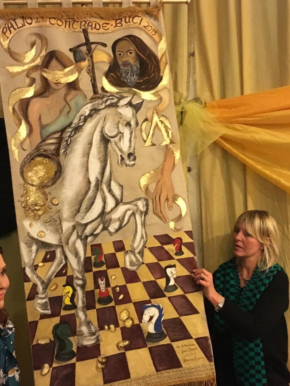 Il drappellone del Palio
