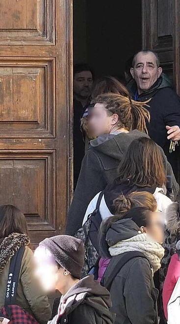 «Laboratori troppo piccoli e senza materiali» 