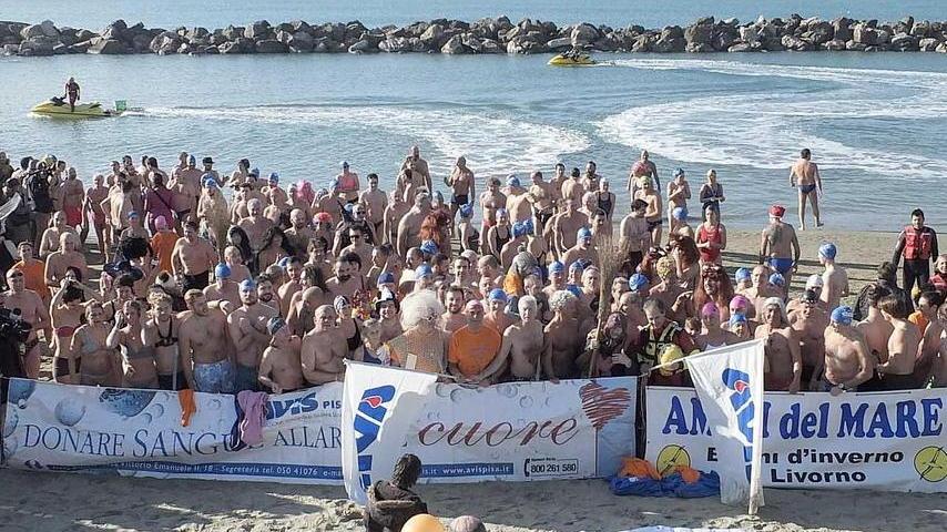 Premio al gruppo più numeroso quello dei Pisa Road Runners