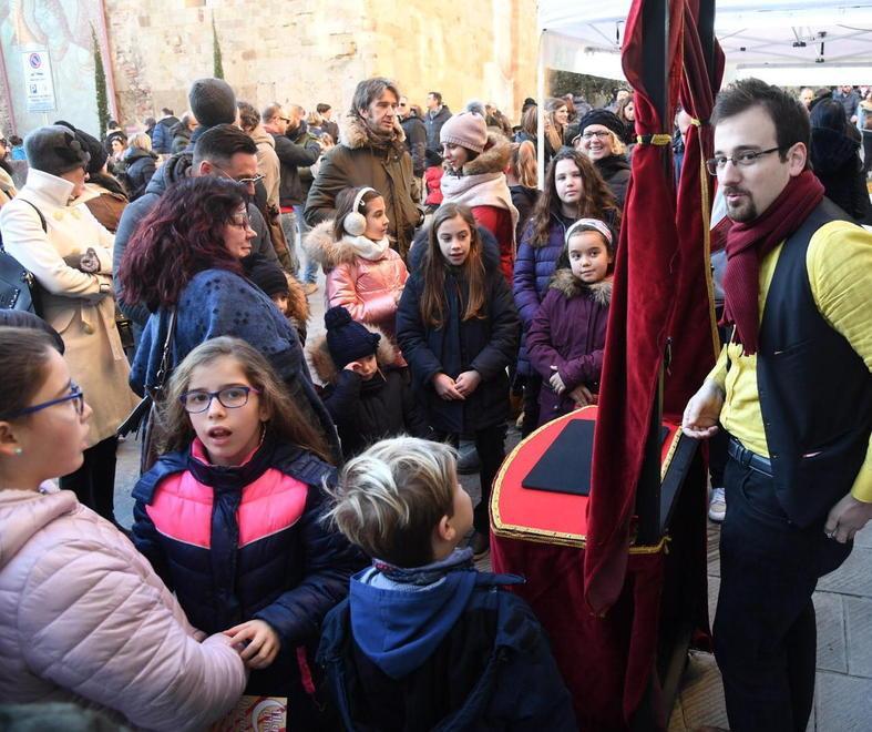 11 Lune d’Inverno, boom di presenze in due giorni A Peccioli 8.000 visitatori da tutta la provincia