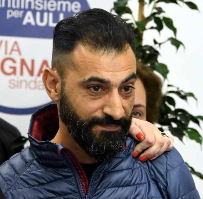  Demetrio lascia la Magnani Terremoto nella minoranza