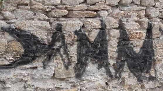 Rocca di Sala vandalizzata «Arrivano le telecamere»