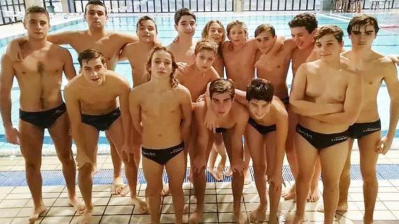 Espugna Firenze e vola l’under 17 del Nuoto Livorno E l’under 15 fa doppietta