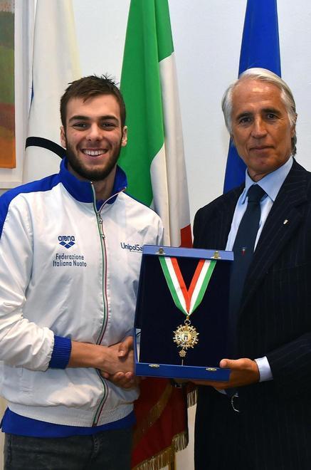  Paltrinieri tra i candidati al ruolo di portabandiera azzurro a Tokyo 2020 
