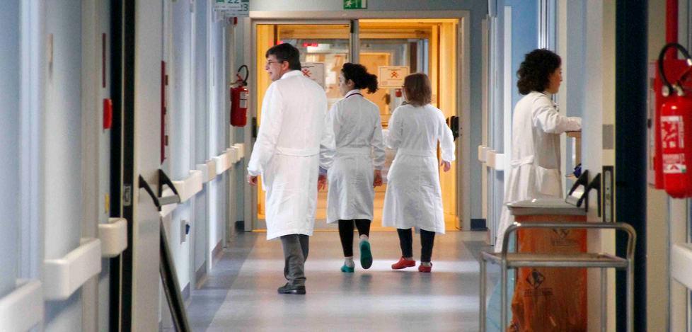 La Fials in campo «Basta aggressioni la sanità va difesa» 