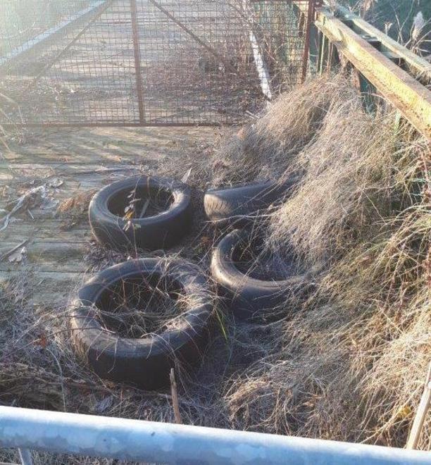 Nuova discarica a cielo aperto nelle campagne di Roncocesi 