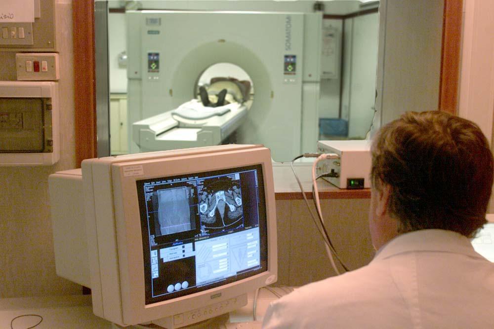 Pubblico e privato, sui tempi non c’è gara. Ecografie ed esami sangue: prezzi vicini 