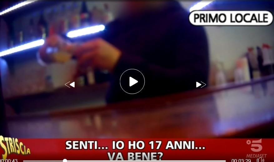 Un fotogramma del servizio di "Striscia la notizia"