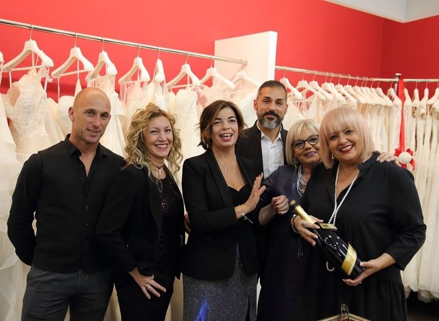 Abiti da sposa e stile Per Annalisa Atelier showroom extralarge 