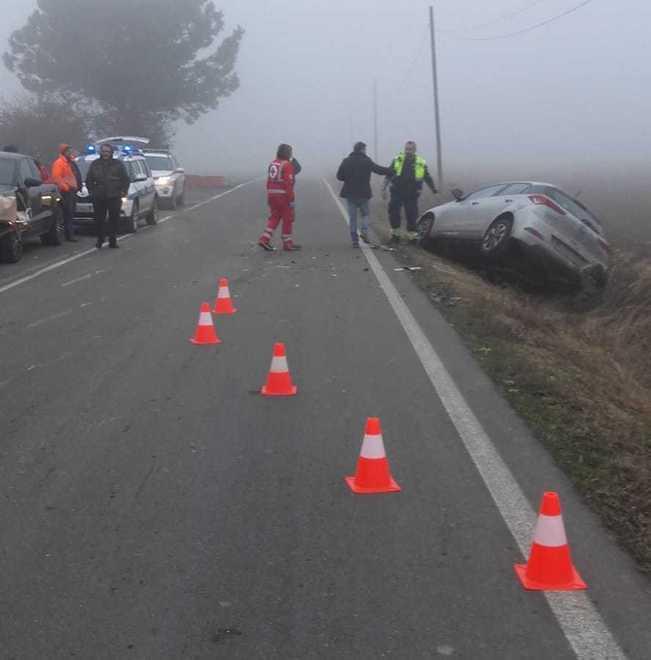 Ferito un 33enne nello schianto in via Mola