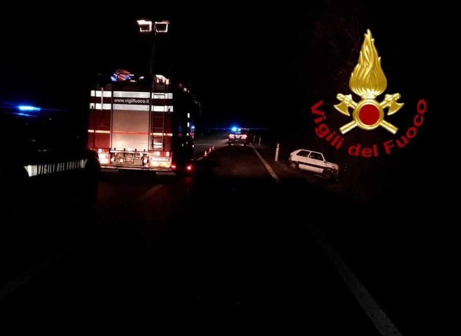 Muore a 32 anni madre di un bambino sbalzata dall’auto dopo il tamponamento 