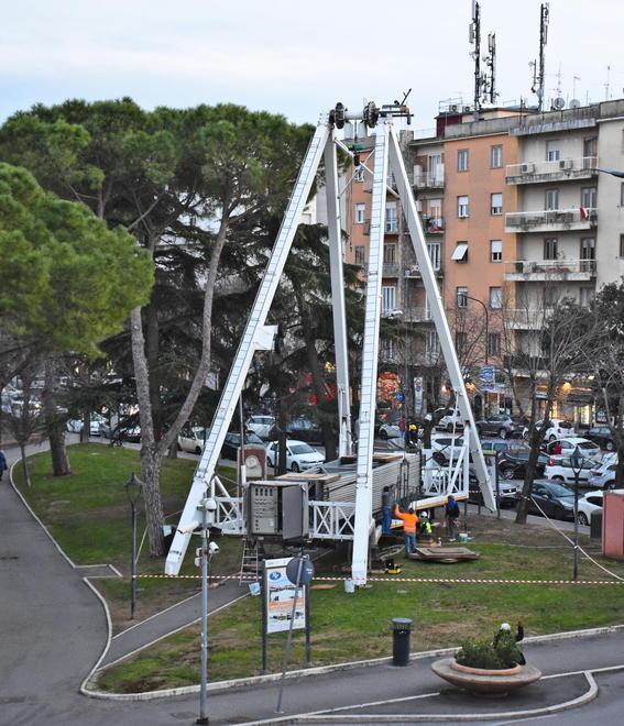 Ruota panoramica Sabato si parte