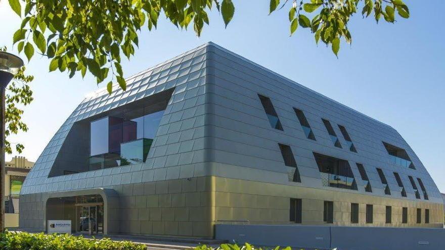 La Banca di Pisa ha chiesto il dissequestro di sei computer