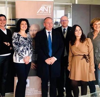 Assistenza domiciliare ai pazienti oncologici 