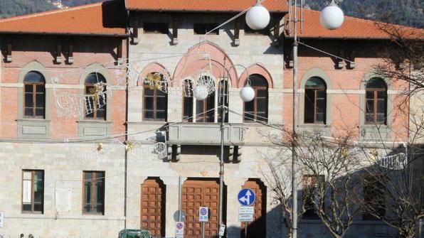 Sì ai lavori in piazza 29 Maggio «Valuteremo lo stop alle auto»