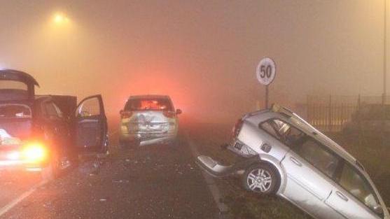 Tre incidenti con 5 feriti Statale 12 chiusa due ore