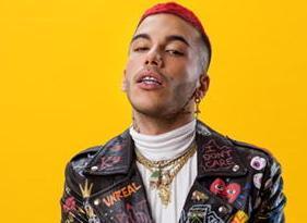 Mallegni contro il rapper Sfera Ebbasta: «Incita all’uso delle droghe»