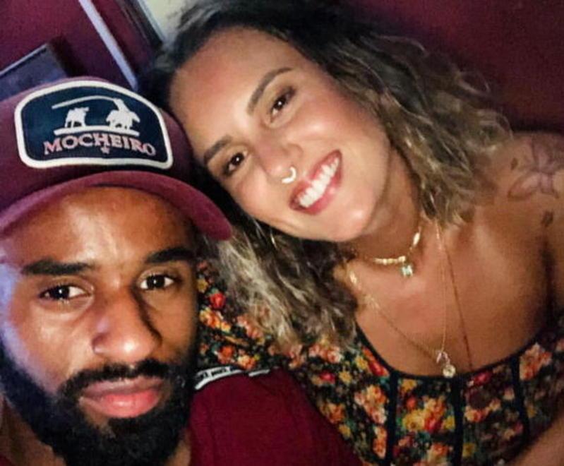 Maicon l’ha rifatto: è rimasto in Brasile, foto di aperitivi, massaggi e belle ragazze 