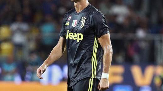 Juventus, bando alle polemiche Allegri: «Pensiamo a vincere»
