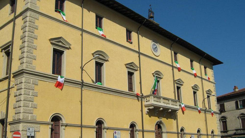 Pausa caffè senza timbrare, sospesi 9 dipendenti comunali