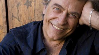 La vita a bottoni di Riccardo Tesi: «Sono un pioniere dell’organetto»