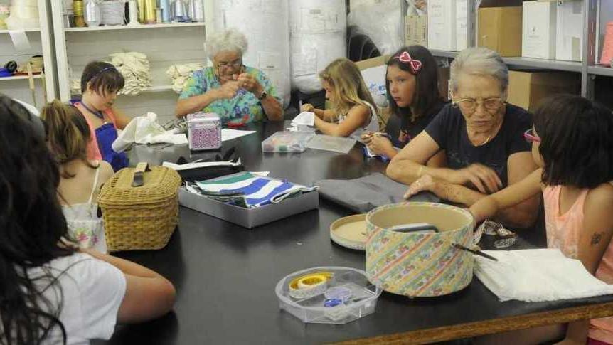 Dalla Sartoria della solidarietà i soldi agli sfollati