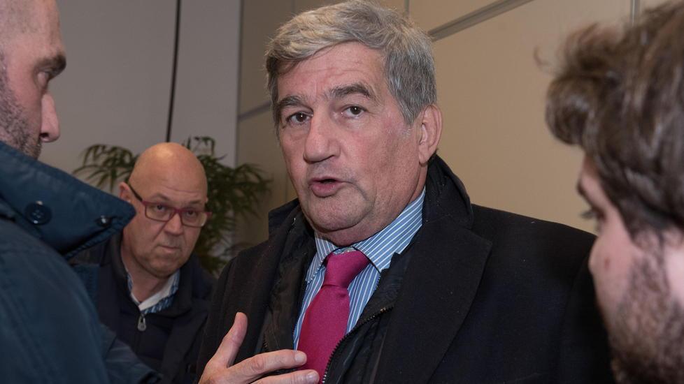 Il nuovo amministratore unico firma il primo atto ufficiale 