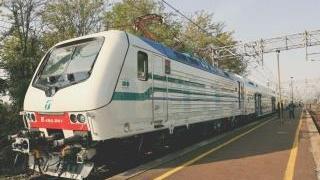 Un moderno treno a due piani Vivalto