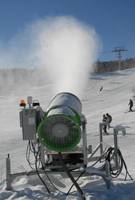Sci sul Cimone, è emergenza bacini per sparare la neve 