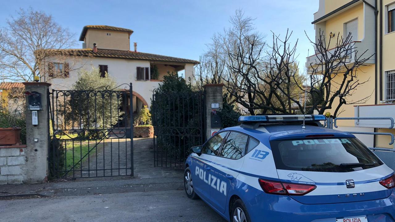 L'intervento della polizia (Foto Agenzia Carlo Sestini)