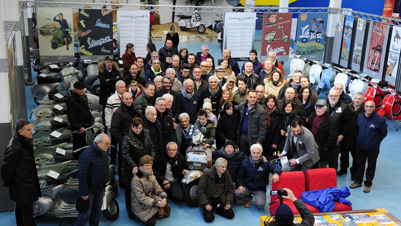 Il gruppo che ha partecipato alla cerimonia al Museo Piaggio