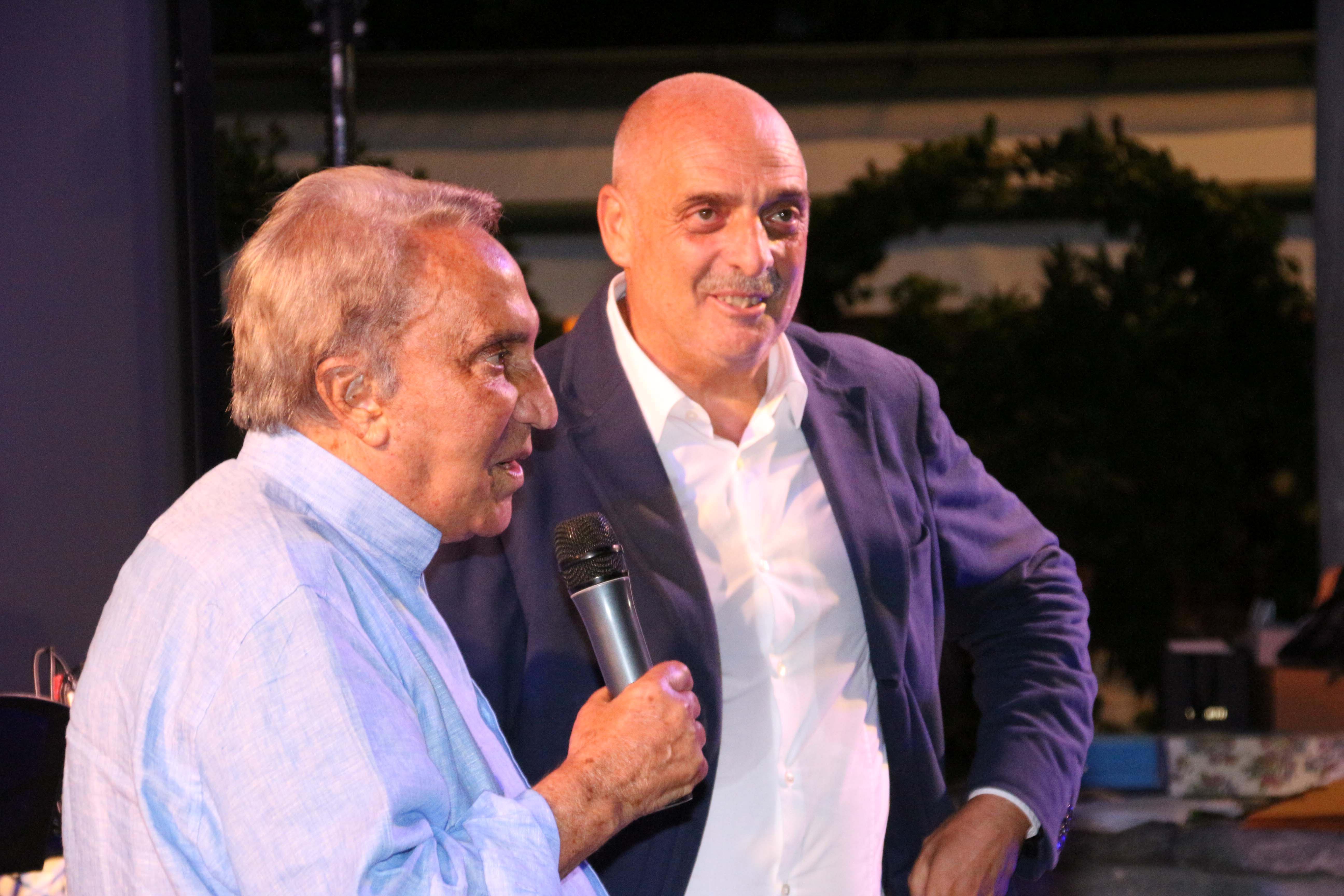 Paolo Brosio naufrago all'isola dei famosi 