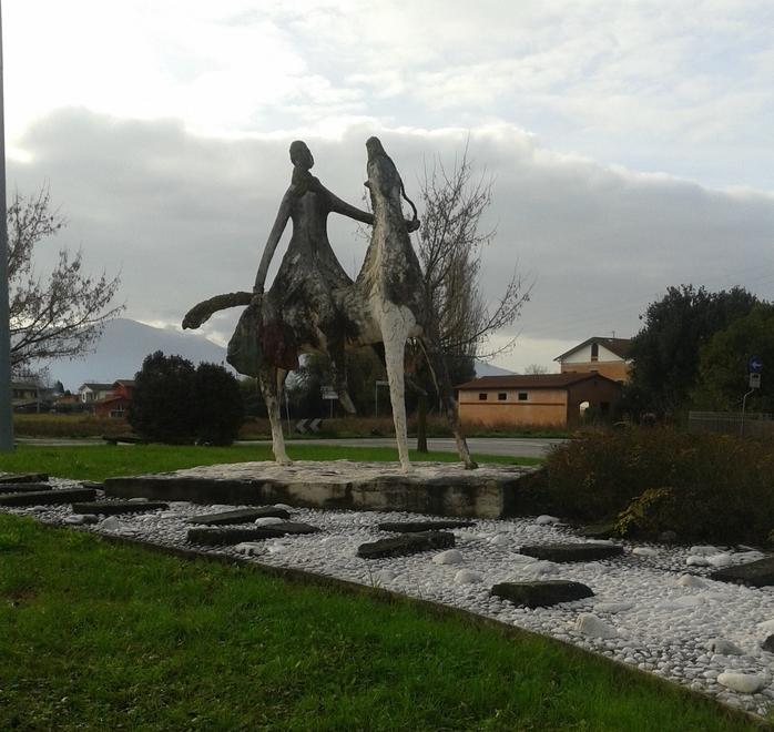 Appello raccolto a Capannori Si restaura la statua di Garibaldi 