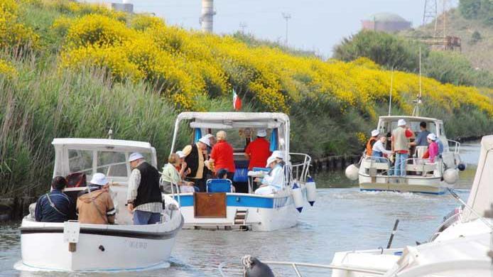 Nasce un comitato per salvare il porto delle Terre Rosse
