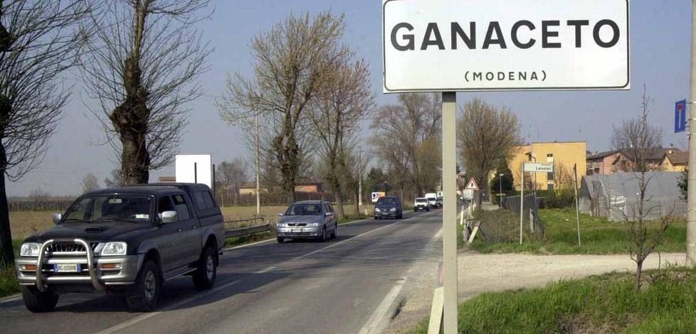 Terrorizza i vicini per 3 anni: patteggia un anno e 7 mesi 