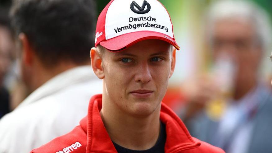 Nel nome del padre: Mick Schumacher entra nel pianeta Ferrari