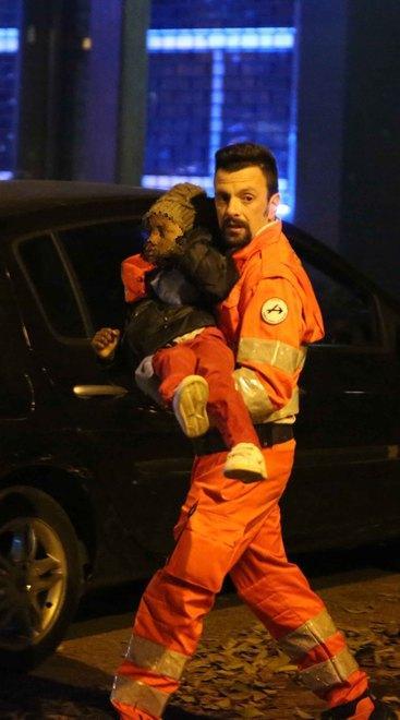 Incendio mortale, via i sigilli da via Turri 33 