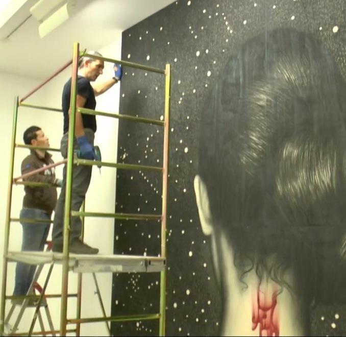 La vita e l’arte di Omar Galliani in un film: «Ecco il suo universo di segni ed emozioni» 