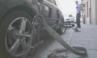 Un migliaio di nuove ganasce fiscalie sale la polemica