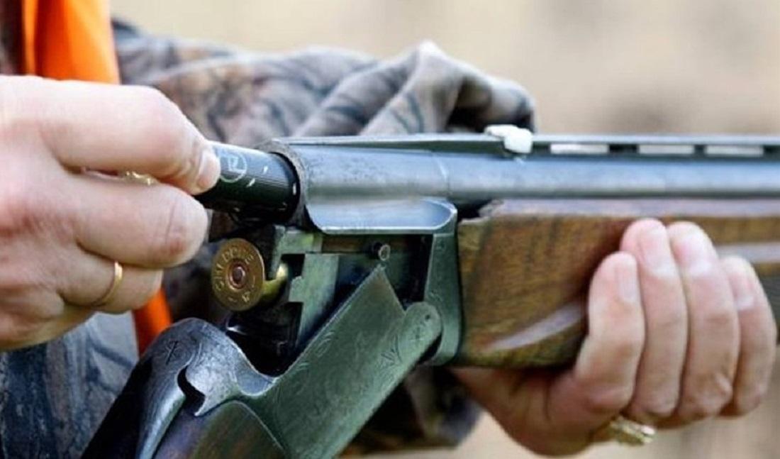 Serramazzoni, fucilate in aria per scacciare i ladri da casa I giudici : «Agì in sicurezza, tenga l’arma» 