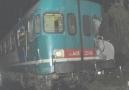 Il treno danneggiato a Pisa