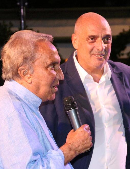 Paolo Brosio naufrago all’isola dei famosi «Non sarà facile» 