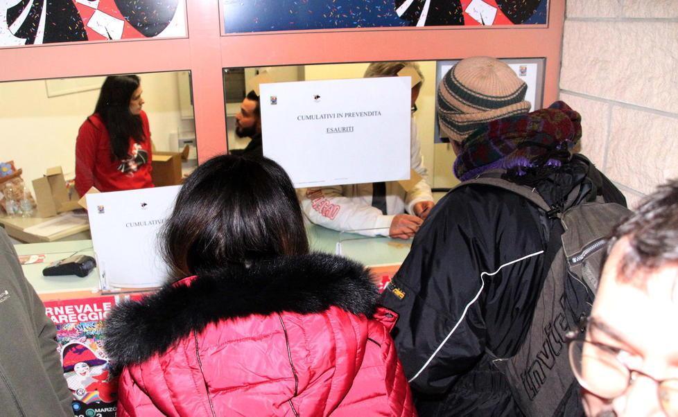 Per gli ultimi cumulativi sold out con polemiche «Sbagliato contingentarli» 