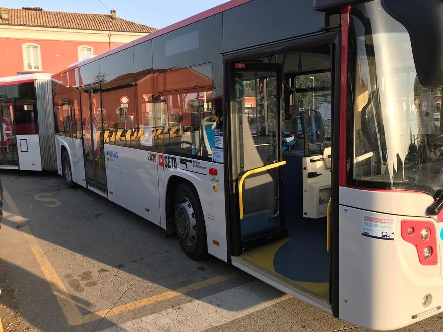 Reggio Emilia, 500 aspiranti autisti alla prova del concorsone di Seta 