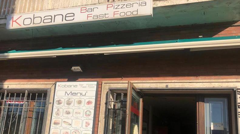 «Sono stato aggredito e ferito alla testa» Poi lascia l’ospedale