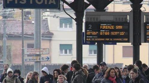 Guasti e treni fermi Tra Lucca e Firenze il calvario senza fine dei pendolari